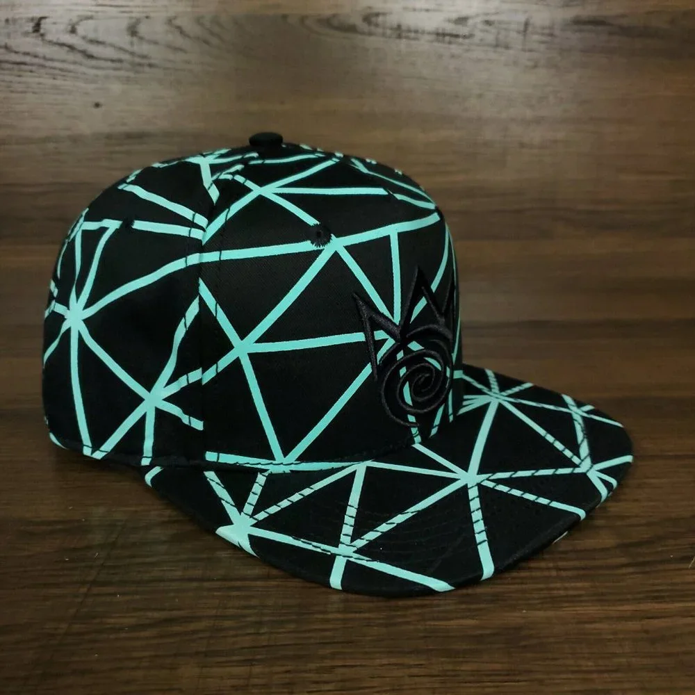 Reflective Black Teal Geo Print Snapback Hat Flash Reactive Triangles Cap NWT‎